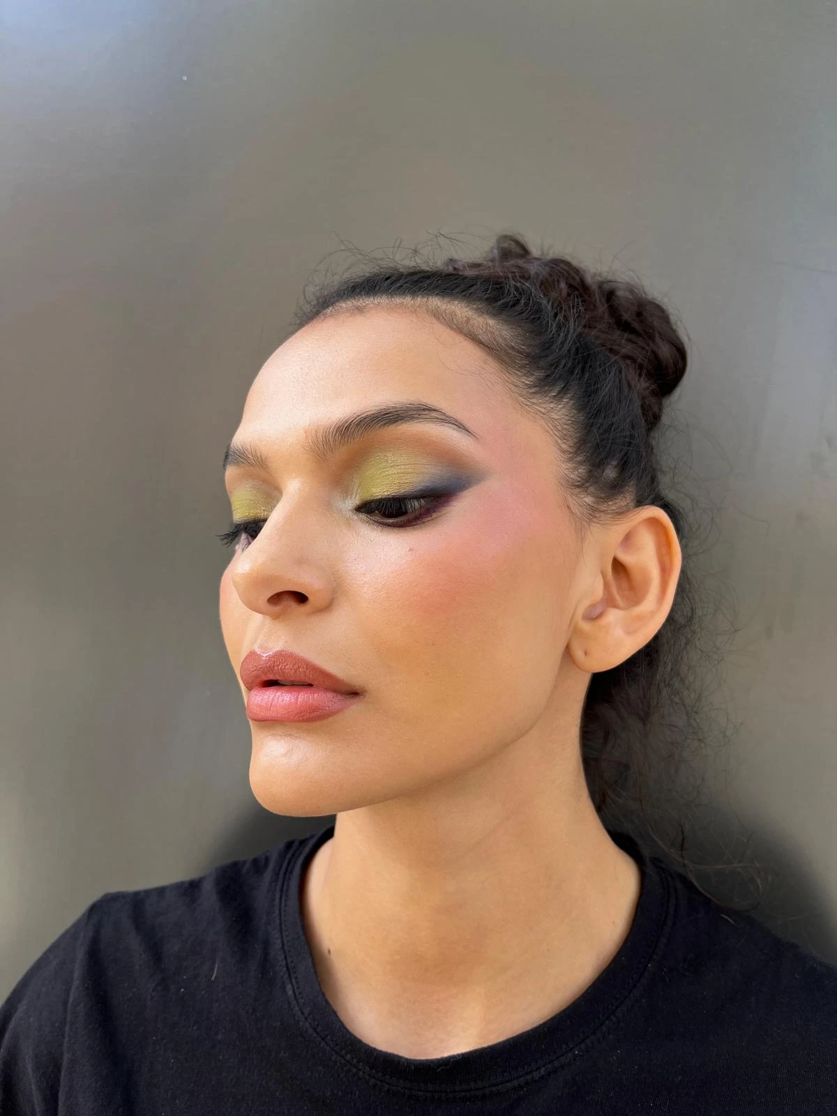 Editorial · Blush colorido